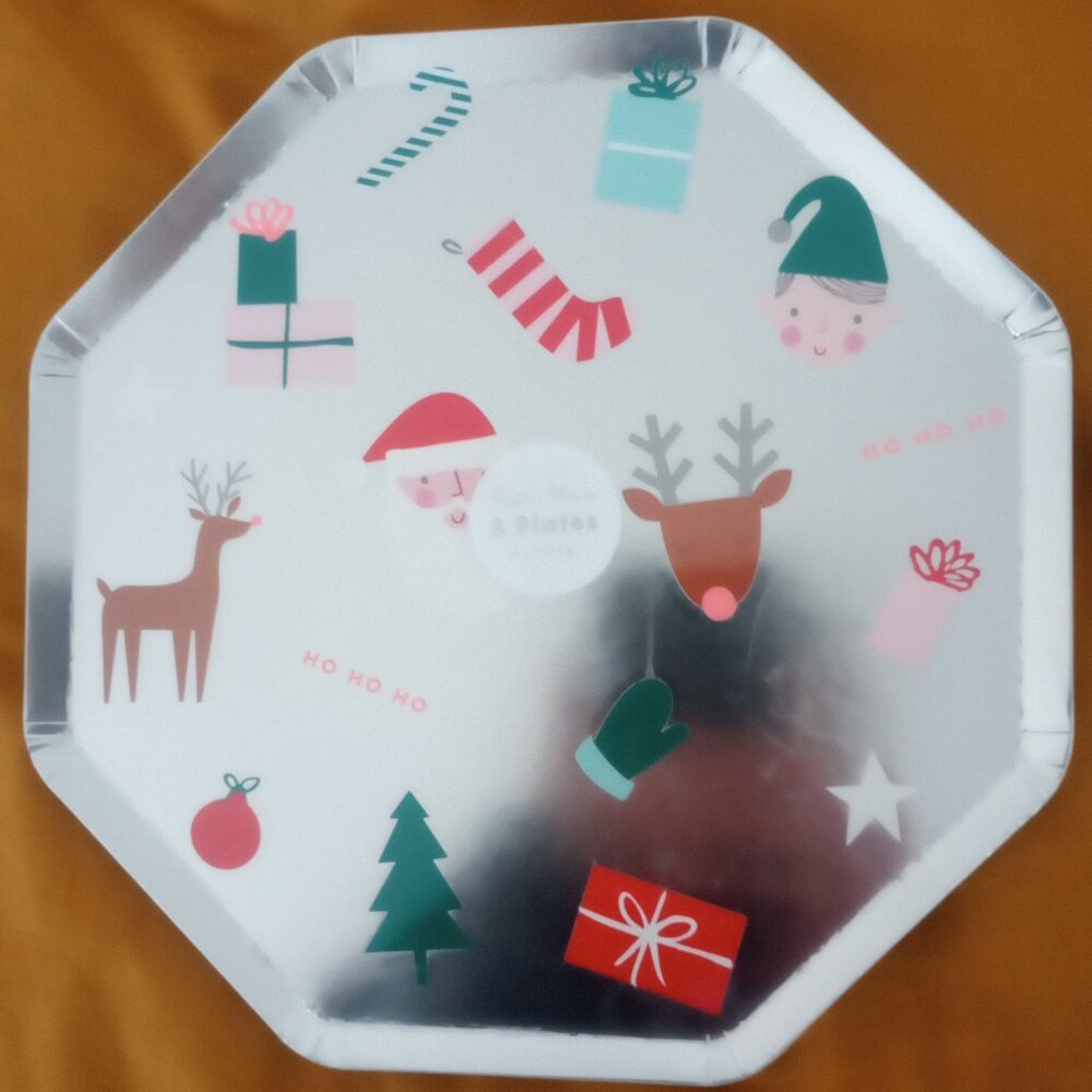 Meri Meri-Christmas Icon Dinner Plates (set of 8) – Brand new/sealed